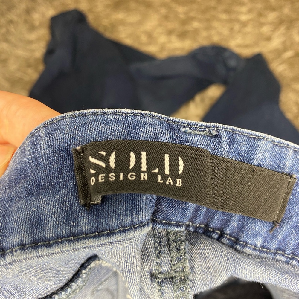SOLD Design Lab Jeans - Picture 3 of 5